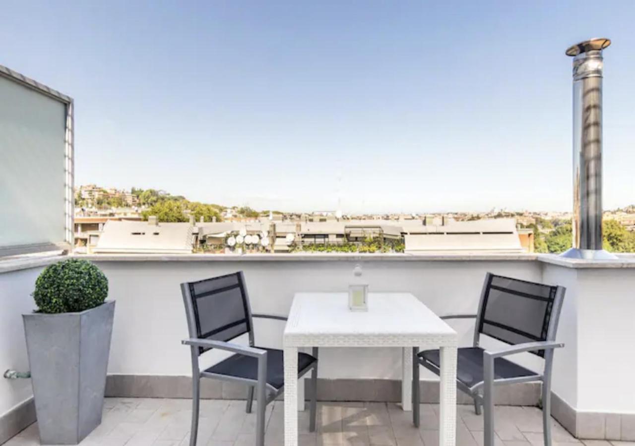 Terrace With Tiber View - Trastevere Rom
